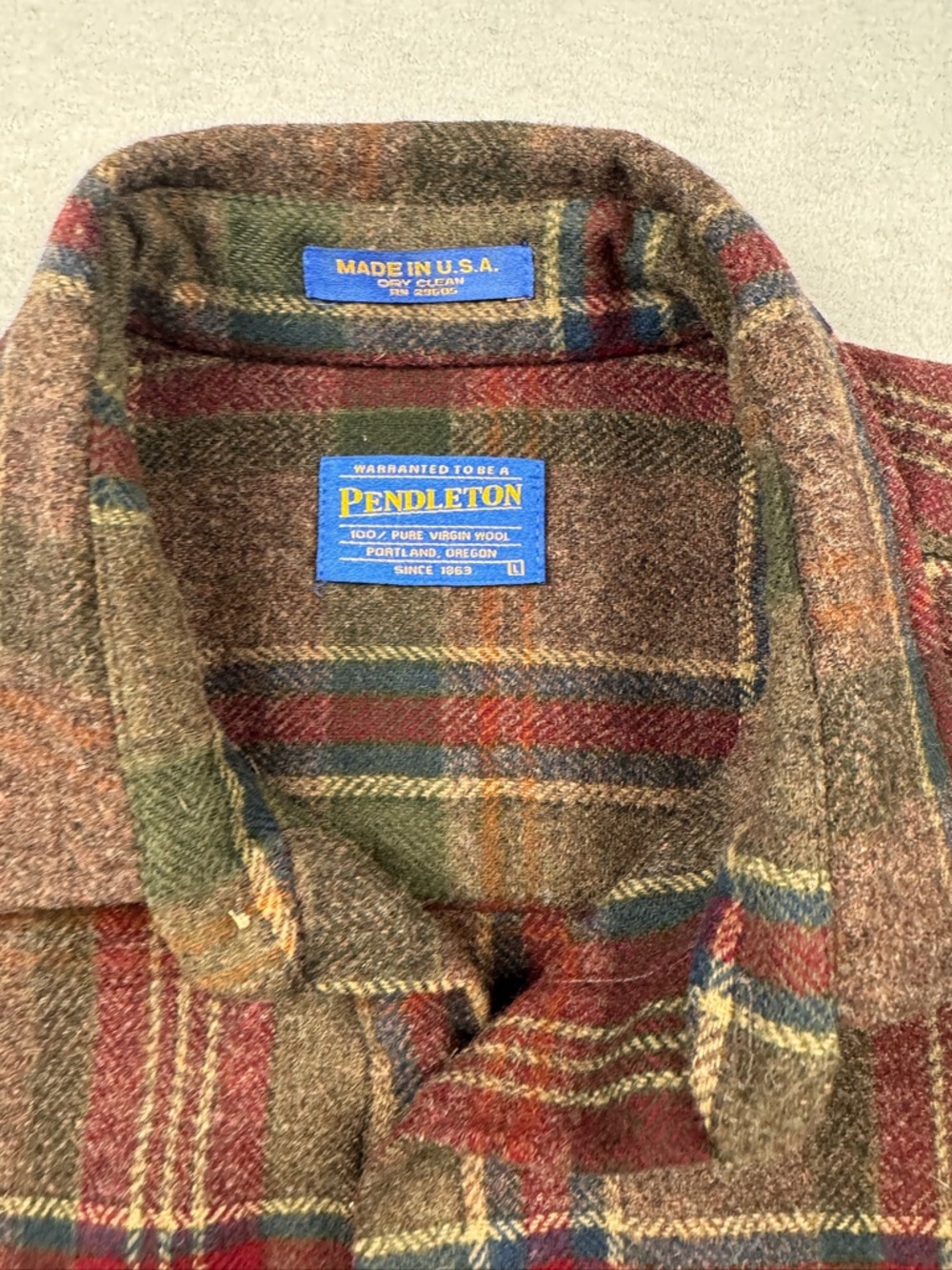 Pendleton Button Shirt Men's XL Red Plaid Wool Flannel Elbow Patches Heavyweight - Picture 5 of 9